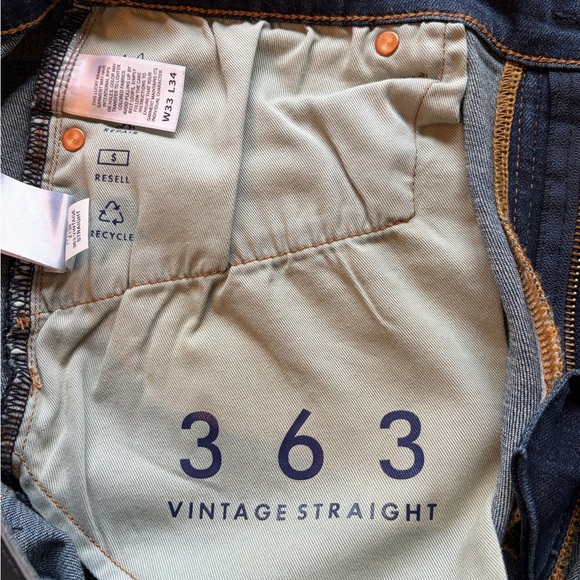 Lucky Brand Men's Indigo Straight Jeans - Picture 5 of 7